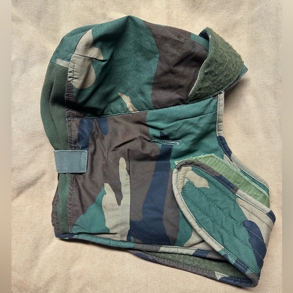 US Military Cold Weather Helmet Liner - Picture 2 of 6